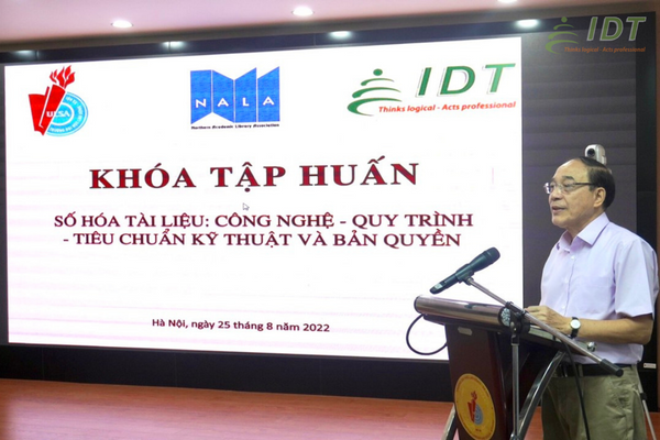 Nguyen_huy_chuong_phat_bieu_tai_buoi_tap_huan